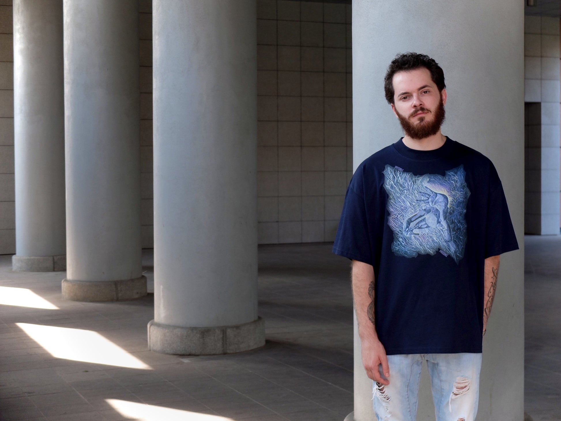T-Shirt  "Invisible Prisons"
